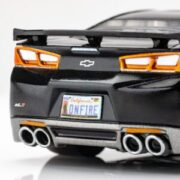 2021 Camaro Wildfire BLK/LIM **1/64 - AFX - Image 3