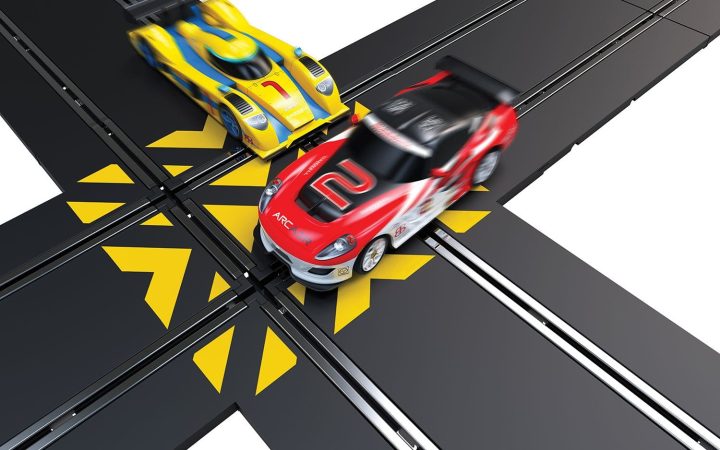 Cross Roads Track Accessory Pack **1/32 - Scalextric